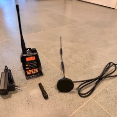 YAESU FT-70DE