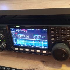 Icom 7600
