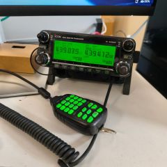 Icom IC-E2820 D-STAR