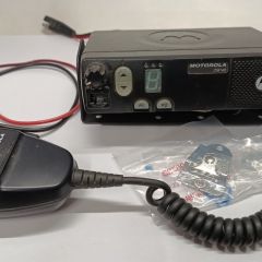 Radiotelefon MOTOROLA  CM140 UHF
