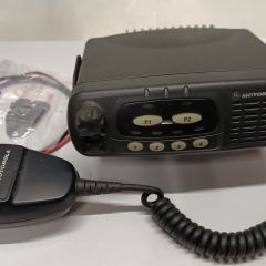 Radiotelefon MOTOROLA GM340 UHF
