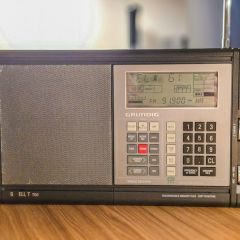 Grundig Satellit 700