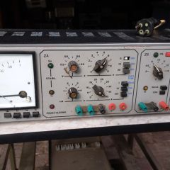 Polski zasilacz laboratoryjny UZS-01
