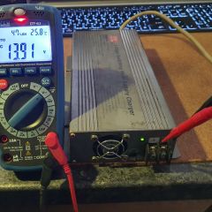 ŁADOWARKA DO AKUMULATORÓW   MW PB-360P-12