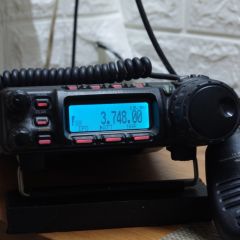 Yaesu ft 857D