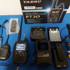 Yaesu FT-3DE (VHF/UHF, C4FM, Bluetooth, GPS) Zestaw.