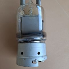 Lampa GU-81