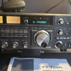 Yaesu FT726R