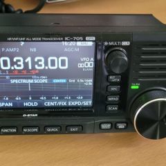 ICOM 705