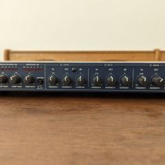 Audio Processor (mikrofon) Symetrix 528e