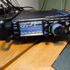 FT 710 AESS