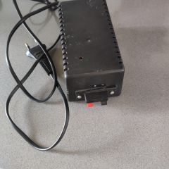 Zasilacz transformatorowy (13,8V, 2A)