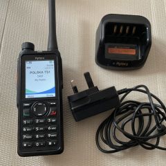 Hytera HP785 Uv (350-470MHz) –DMR  Zestaw + Kabel do programowania!