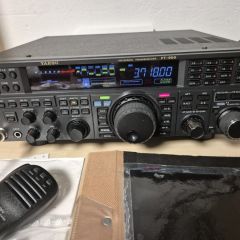 Yaesu FT-950