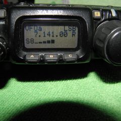 Yaesu FT 817 ND plus sporo dodatkow super stan