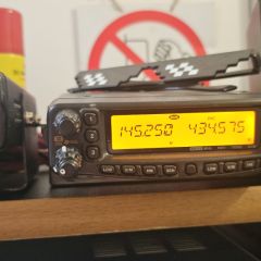 FT-8800 DUAL BAND