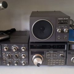 Yesu FT-102 - LINIA