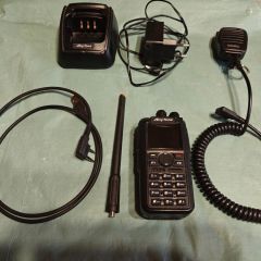 Radiotelefon AnyTone AT-D868UV - rozbudowany zestaw