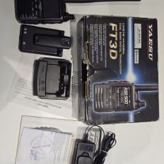 Sprzedam YAESU FT-3D C4FM + szybka ładowarka CD-41 BYDGOSZCZ
