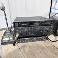 ICOM IC-820 FM/SSB/CW