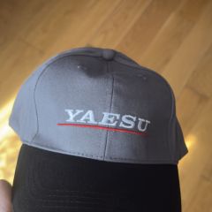 Czapka z daszkiem YAESU