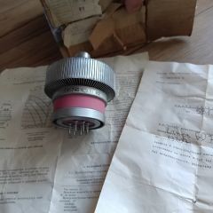 Gu74b lampa nadawcza