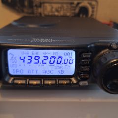 Yaesu ft100d