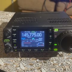 Icom 7000