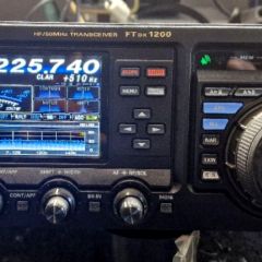 YAESU FT-1200
