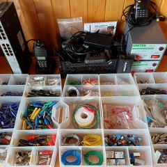 Ze względu na prace hobbystyczne ina moj wiek,mam do sprzedazy różne podzespoły