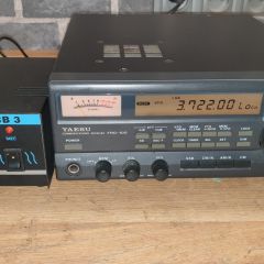 Yaesu FRG-100 + XF-110CN + zasilacz