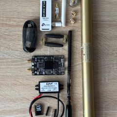 Pluto Nano SDR zbrickowany + filtry, anteny, kabelki itp.