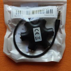 Sprzedam rozdzielacz Słuchawek 5-JACK 3,5MM Adapter Audio - nowy
