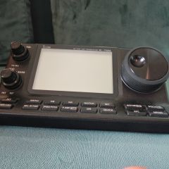 IC-7100