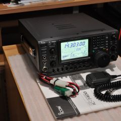 ICOM IC-7400